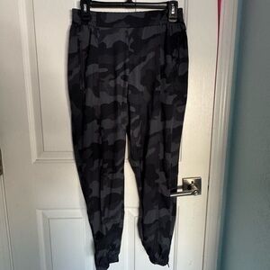 Women's Navy Camo Jogger Pants